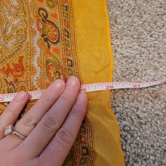 Women's Orange Paisley Large Head Scarf 26"x26" - Picture 4 of 4